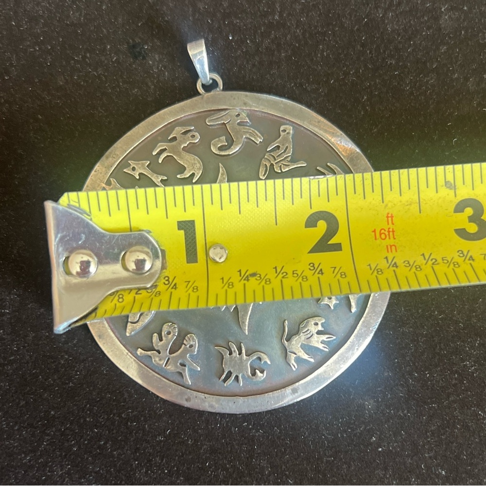 Vintage Taxco Mexico Astrology Zodiac Medallion Large Pendant Sterling 925 - Picture 5 of 5
